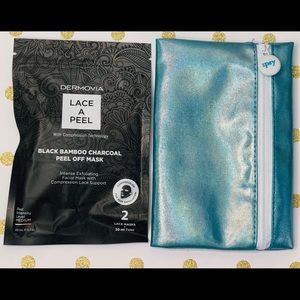 🔻🔥SALE🔥 DERMOVIA LACE A PEEL BLACK makeup bag